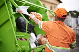 Best Garage Cleanout  in Cedar Hill, TX